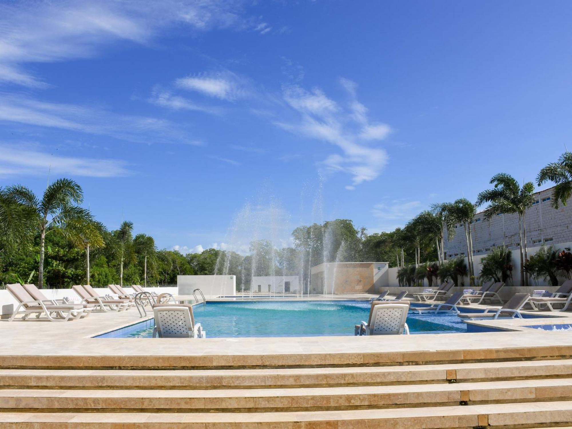 Ciela Hotel *